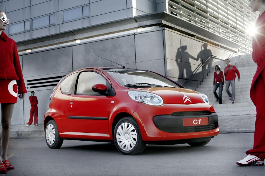  Citroen C1 2001 года  (фото 48 из 74)